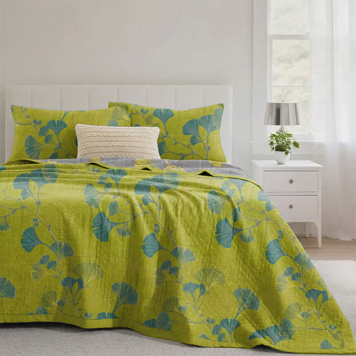Ownkoti Retro Garden Flower Cotton Reversible Quilt - Green - Quilt with 2pcs Pillowcases - King - image 0