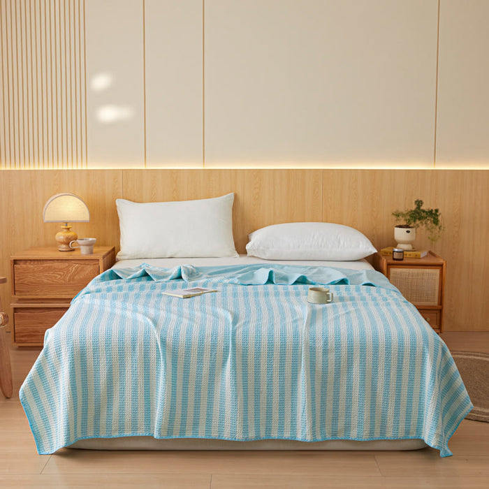 Ownkoti Textured Plaid Woven Bedspread with Scalloped Edge - image 2