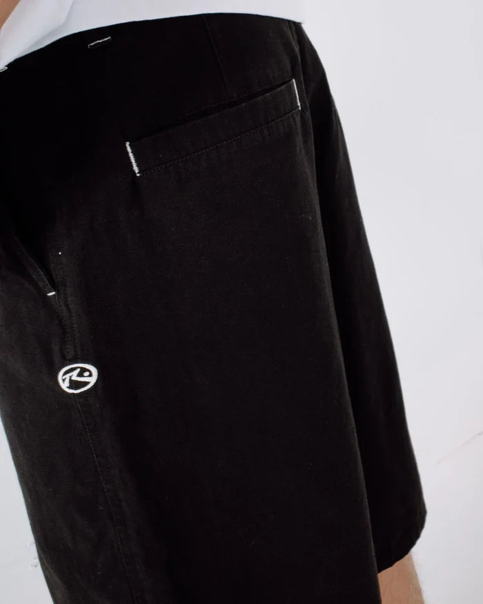 Rusty Shindawg Black Pleated Short