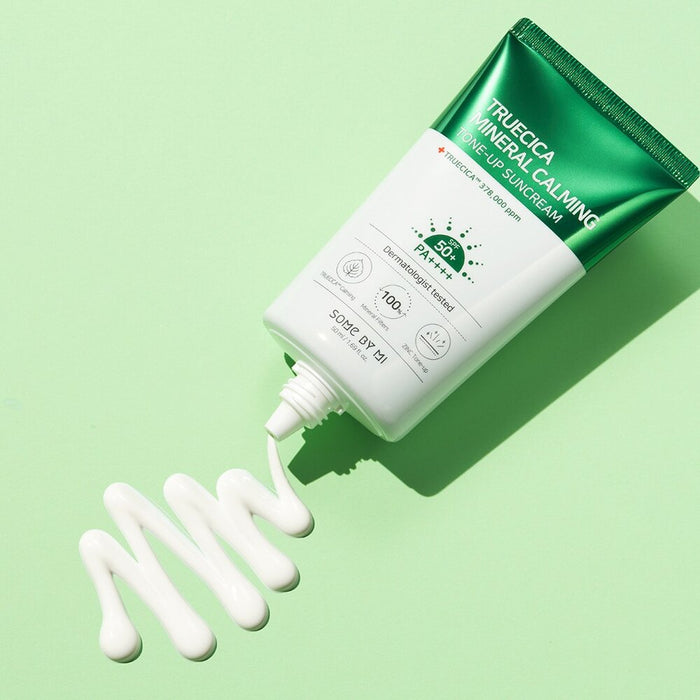 SOME BY MI - Truecica Mineral Calming Tone-Up Suncream