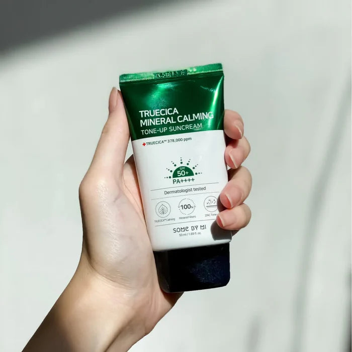 SOME BY MI - Truecica Mineral Calming Tone-Up Suncream